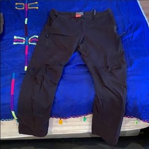 686 2 pairs of pants